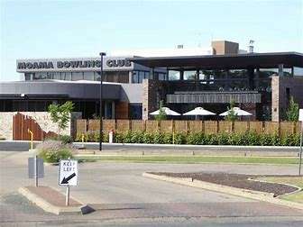 Image displays the Moama Bowling Club